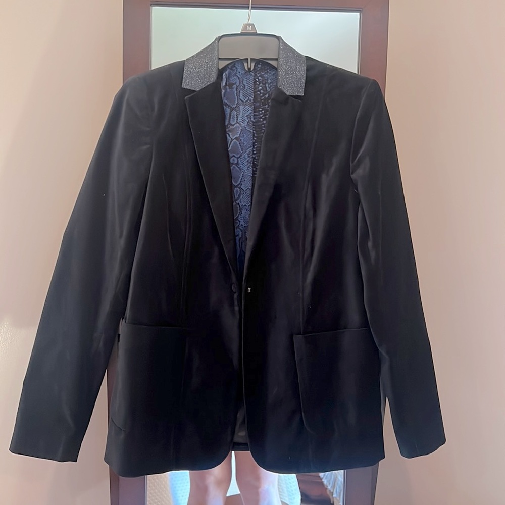 T Tahari Velvet Blazer